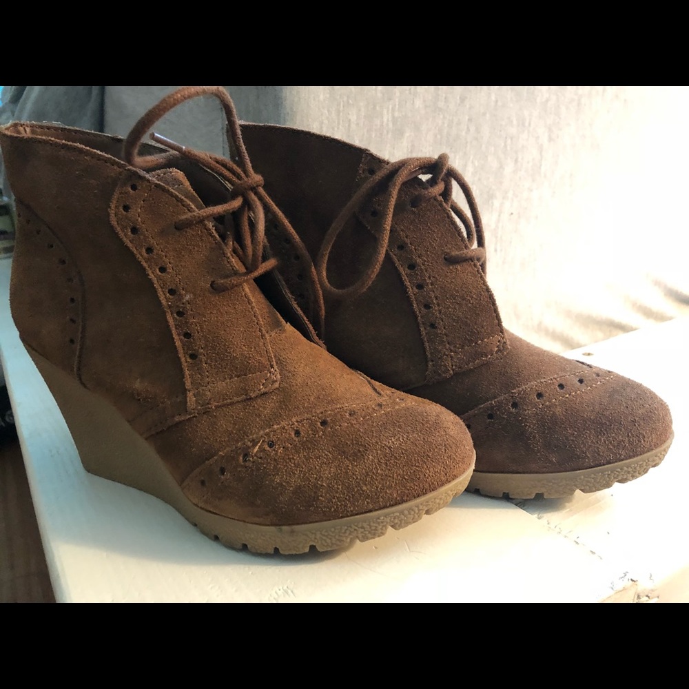 MIA WEDGES
